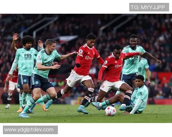 德甲激战AC米兰大胜多特蒙德红牌争议引发全场热议