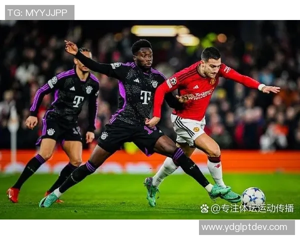 欧冠激战曼联与莱比锡握手言和精彩瞬间引发全场热烈反响