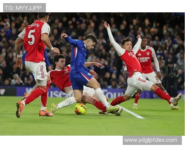 巴萨友谊赛大胜阿森纳四球引发转会传闻热潮