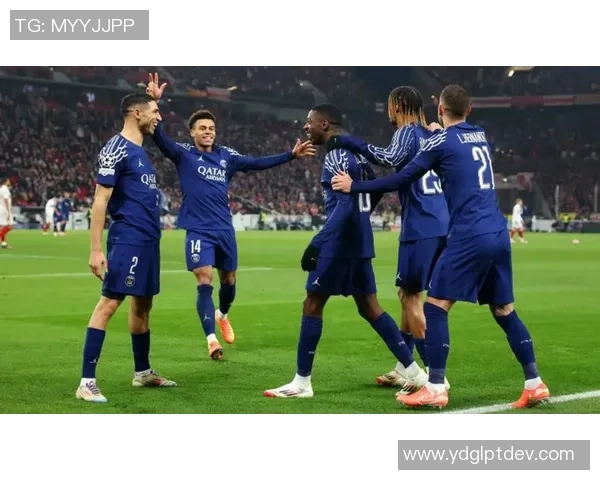 西甲激战巴黎圣日耳曼逆转那不勒斯补时绝杀引爆全场激情 西甲激战巴黎圣日耳曼逆转那不勒斯补时绝杀引爆全场激情